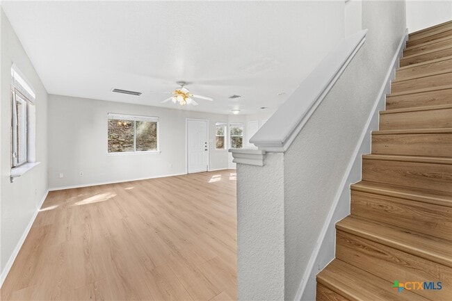 Building Photo - 867 Sagewood Trail