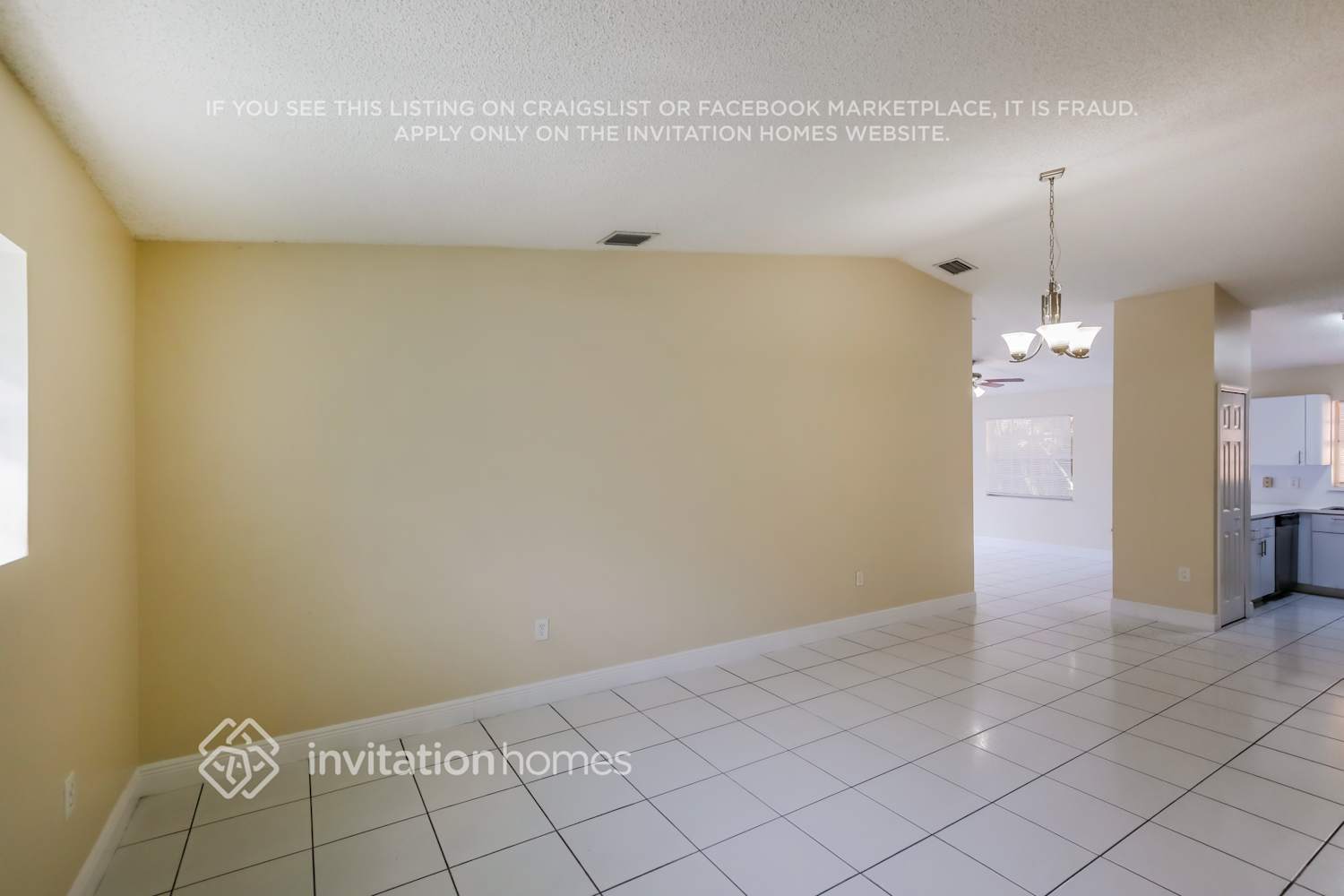 Building Photo - 13750 SW 157th Terrace