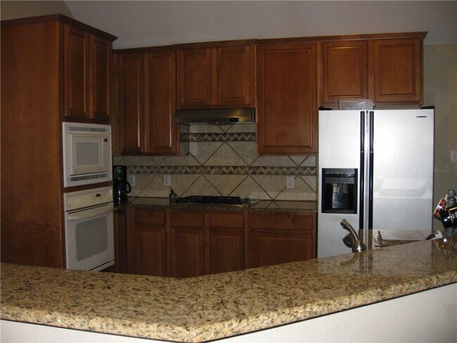 Building Photo - 7413 W Magic Mountain Ln