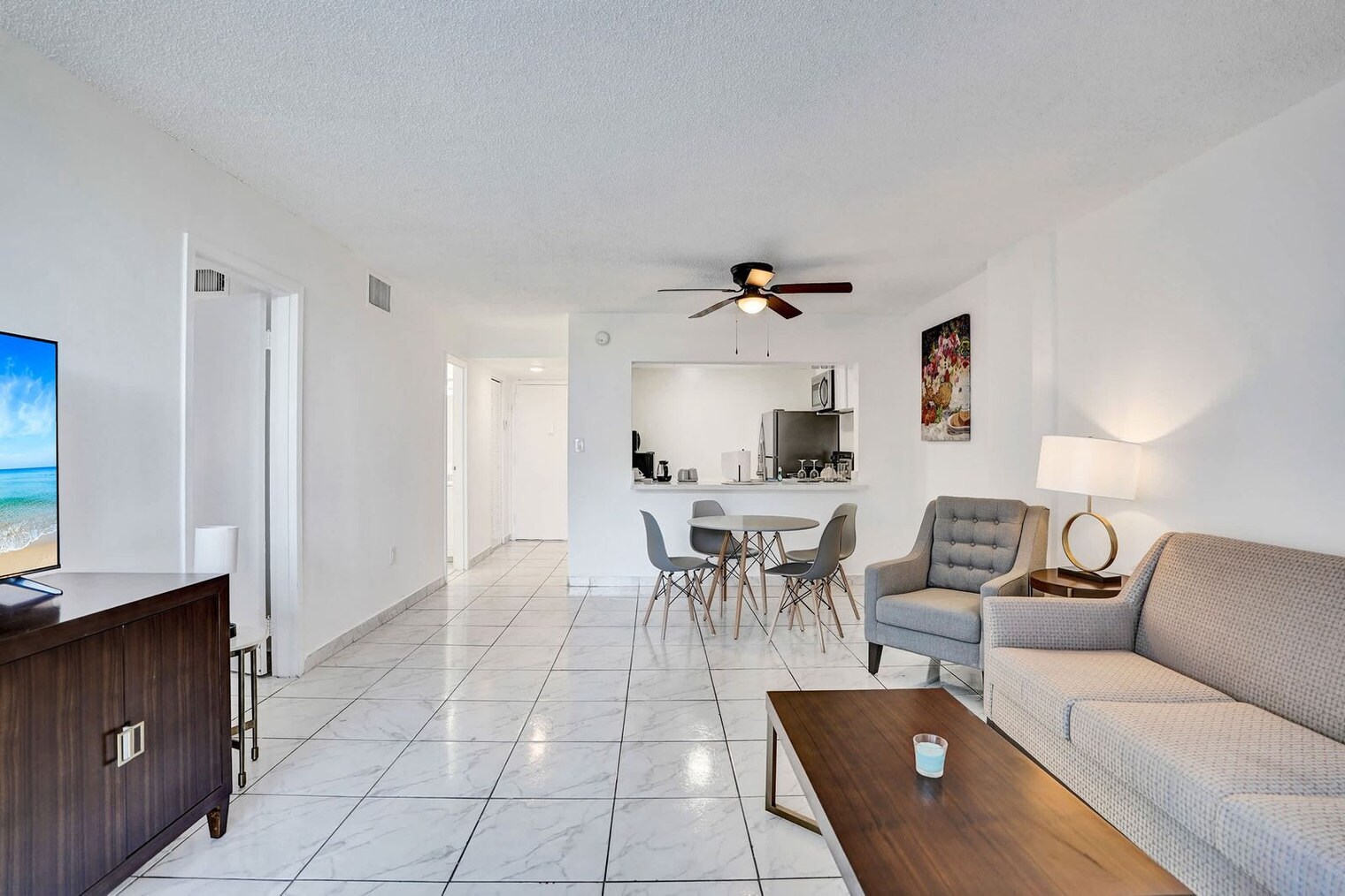 Building Photo - 777 NW 155th Ln