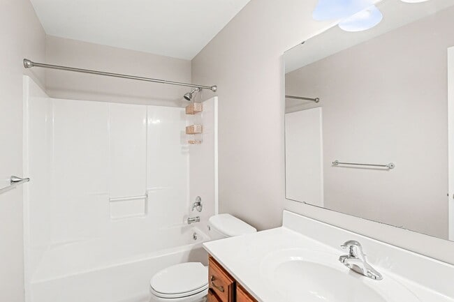 Building Photo - 812 Market St