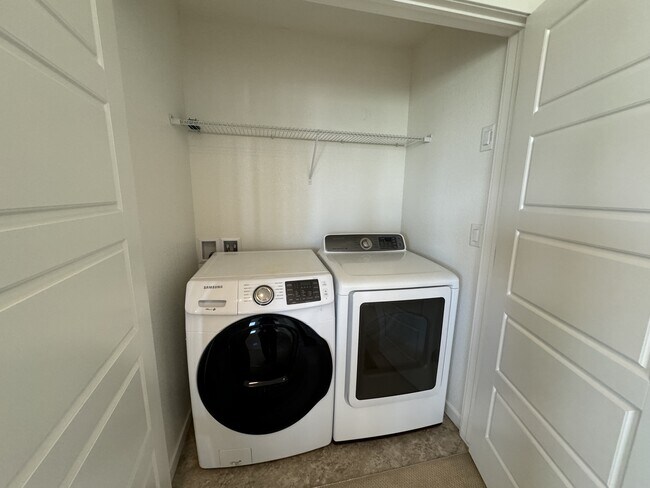 Building Photo - 10930 Touchstone Loop