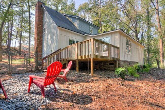 Building Photo - 4227 Waylon Dr