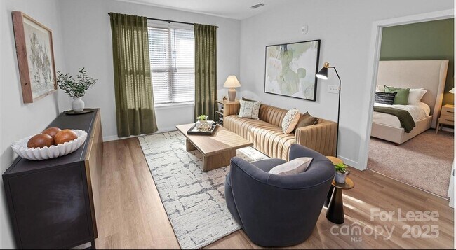 Building Photo - 2546 Perimeter Pointe Pkwy