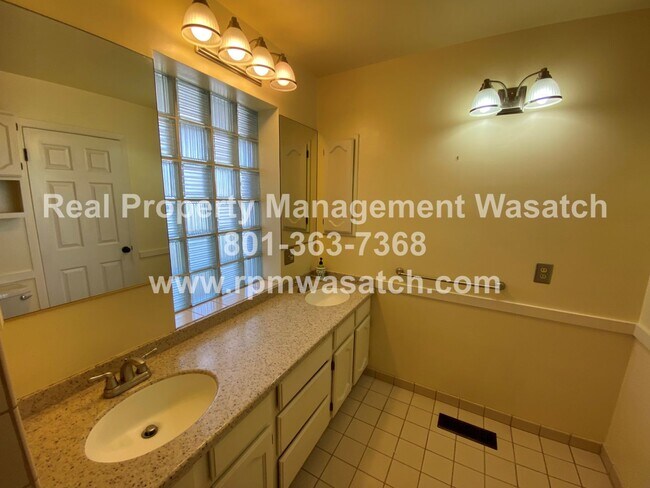 Building Photo - 7089 S 2825 E