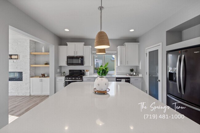 Building Photo - MODEL-PERFECT BANNING LEWIS RANCH HOME WIT...