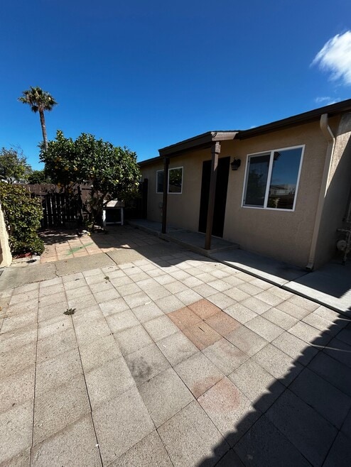 Building Photo - 3322-24 Clairemont Mesa Blvd