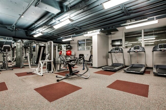 Building Photo - 3883 Turtle Creek Blvd