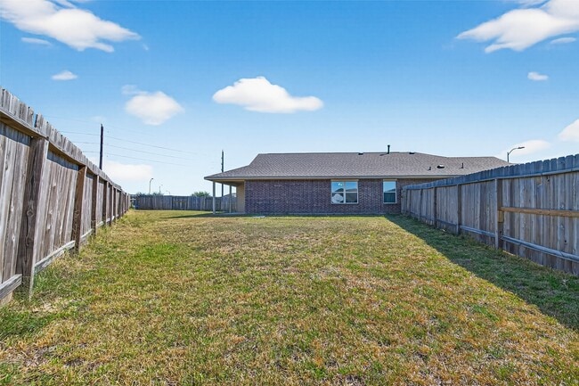 Building Photo - 5310 Songlark Bluff Cir