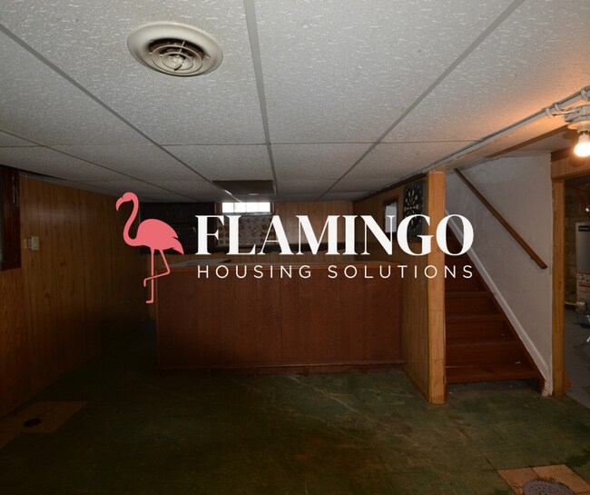 Building Photo - 373 Harriet St