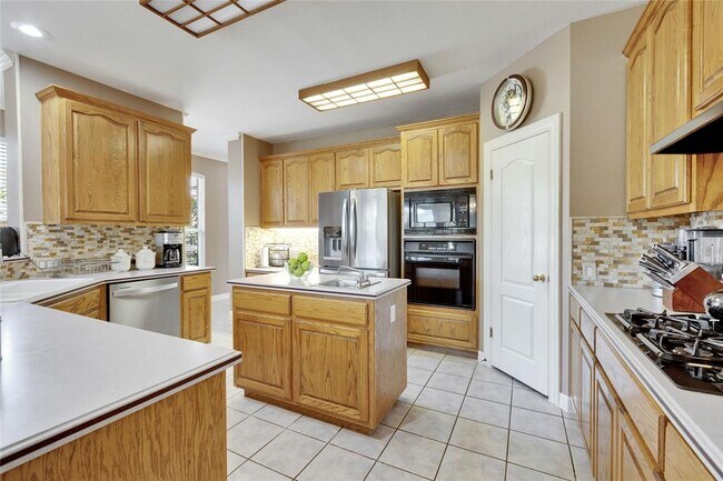 Building Photo - 10608 Portrush Ct