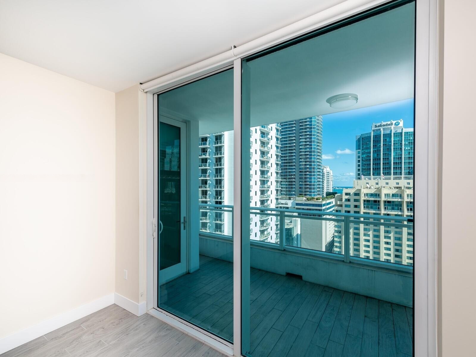 Building Photo - 1080 Brickell Ave