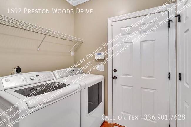 Building Photo - 1692 Preston Woods Dr