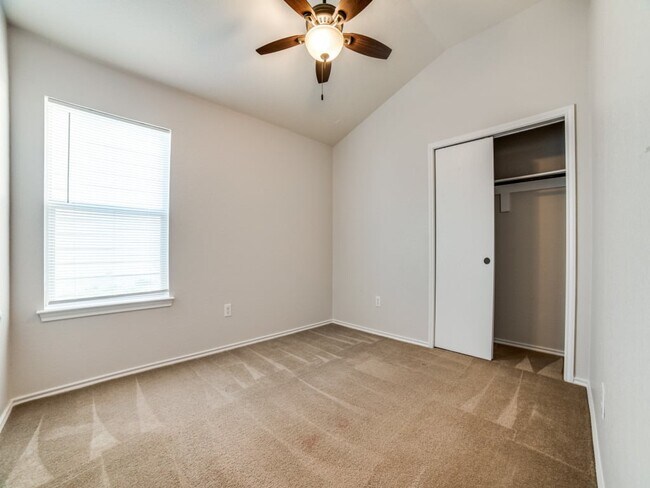 Building Photo - 7318 Copper Mdw