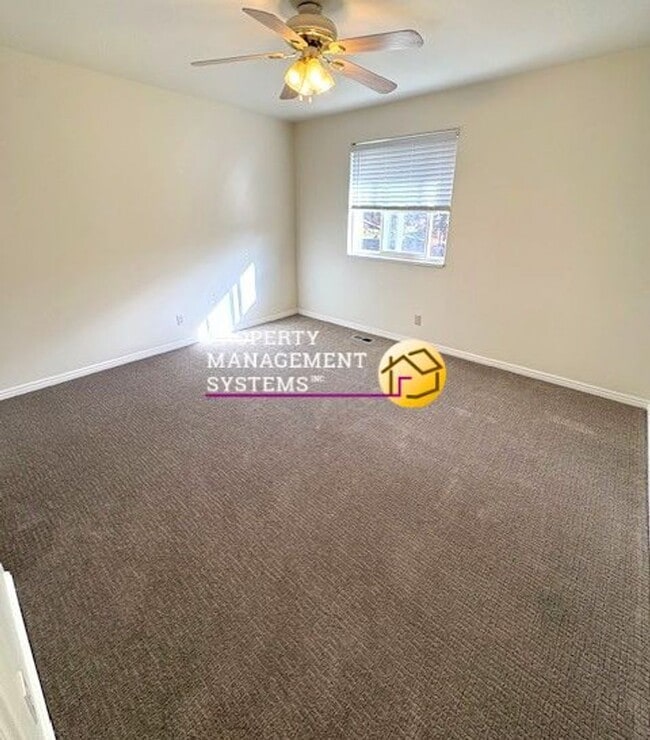 Building Photo - 5 Bedroom Home in Draper!