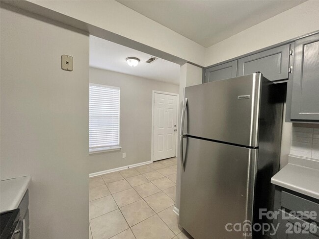 Building Photo - 2901 Iron Gate Ln