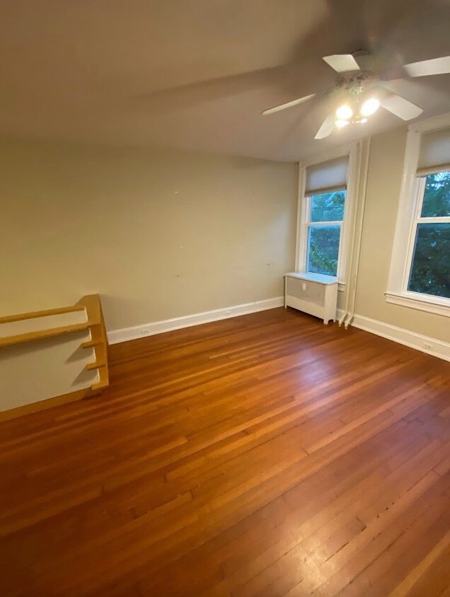 Building Photo - 105 E West St