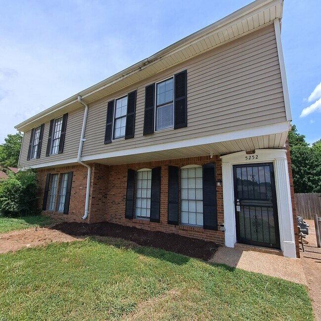 Primary Photo - Welcome to 5252 Scottsdale!