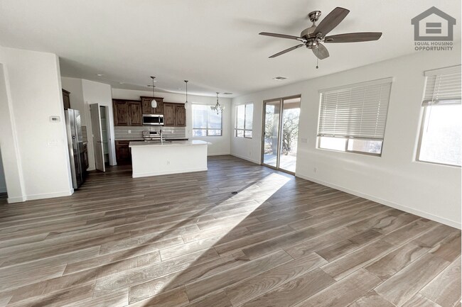 Building Photo - 16015 E Wildcat Dr