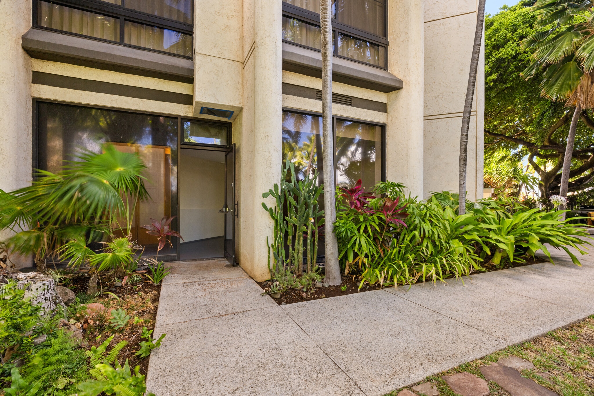 Building Photo - 300 Wai Nani Way