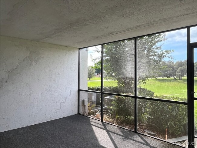 Building Photo - 810 E Gilchrist Ct