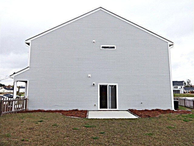 Building Photo - 8176 Halbert Dr