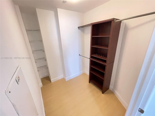 Building Photo - 15901 Collins Ave