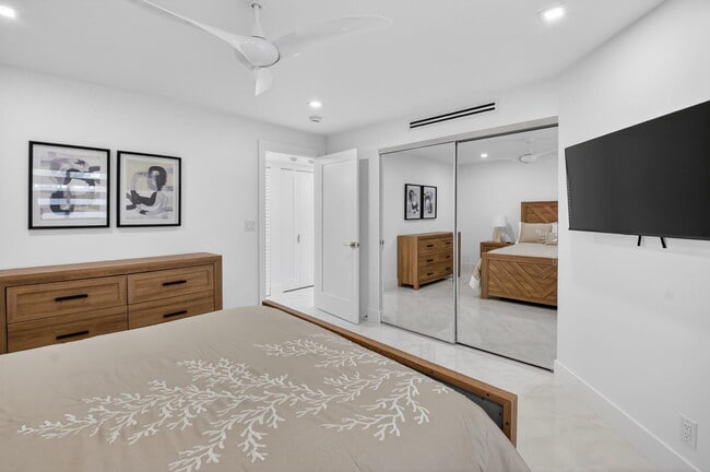 Building Photo - 15322 Strathearn Dr