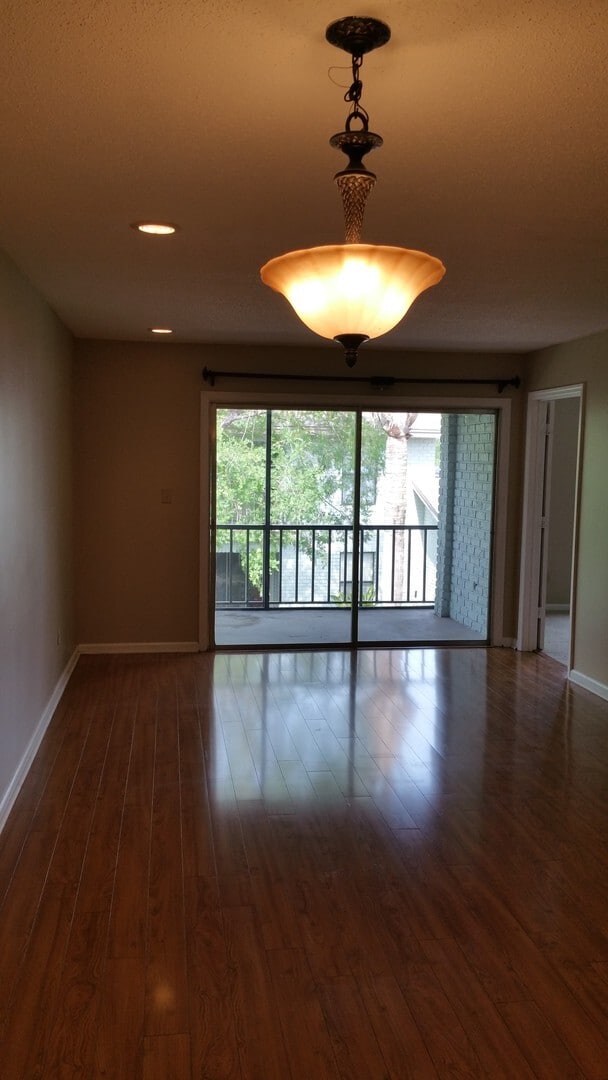 Building Photo - AUDUBON PLACE CITY CONDOMINIUMS