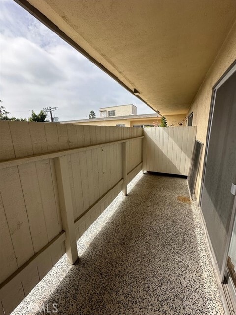 Building Photo - 11692 Chenault St