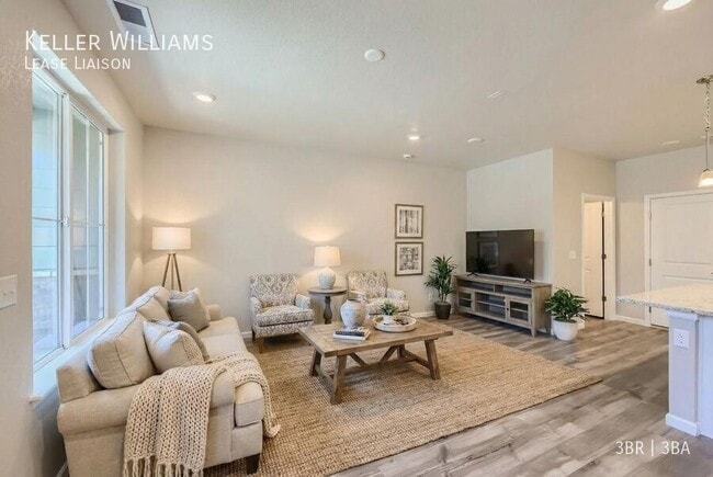 Building Photo - 477 Millwall Cir