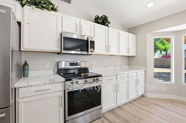 Building Photo - 2163 S Tucana Ln