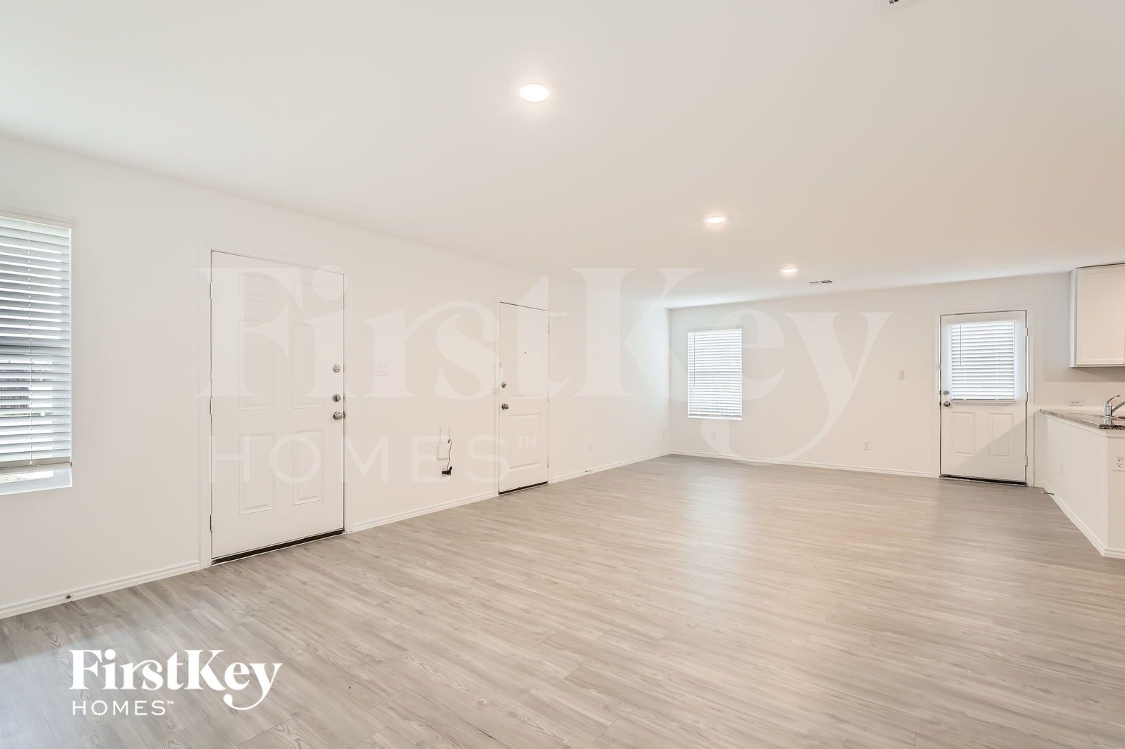 Building Photo - 1335 White Willow