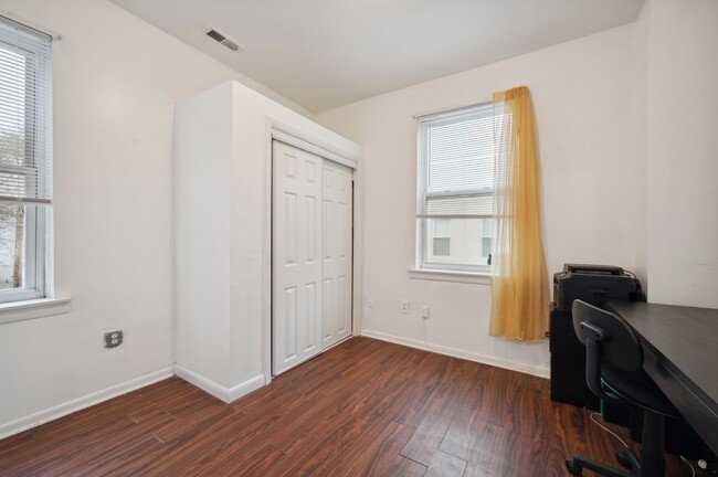 Building Photo - 2107 N 18th St