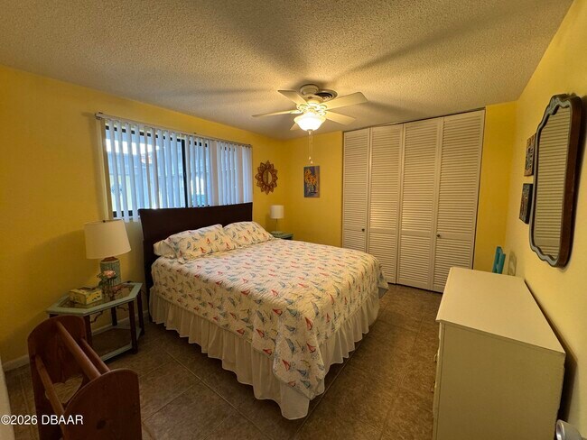 Building Photo - 120 Ocean Grove Dr