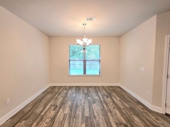 Building Photo - 5297 Parkside Dr