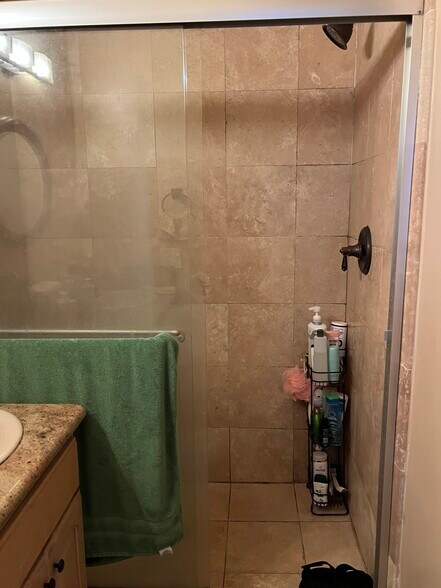 Building Photo - 1300 Midvale Ave