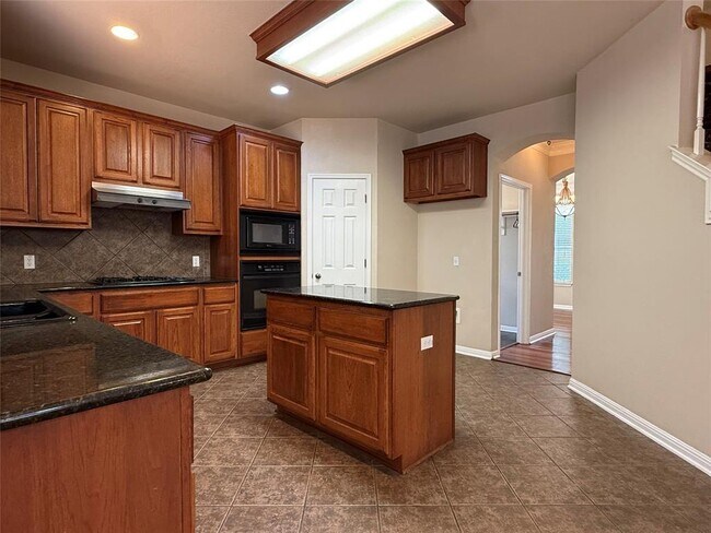 Building Photo - 11128 Sandstone Trail