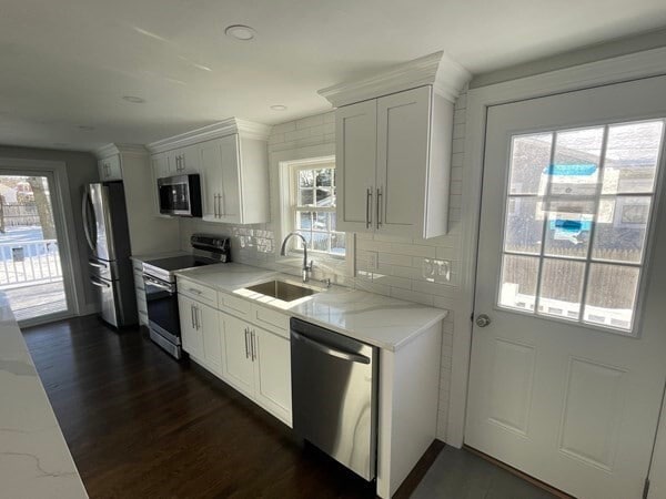 Building Photo - 28 Brown St