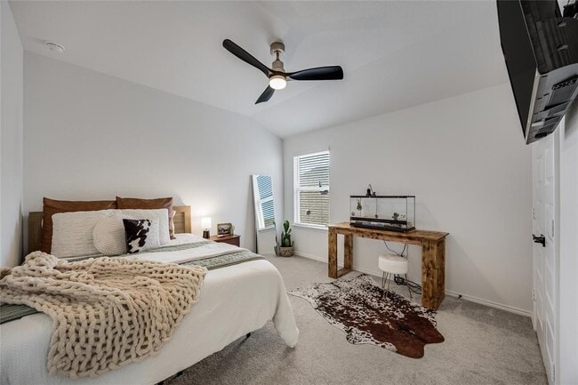 Building Photo - 1905 Red Berry Pass