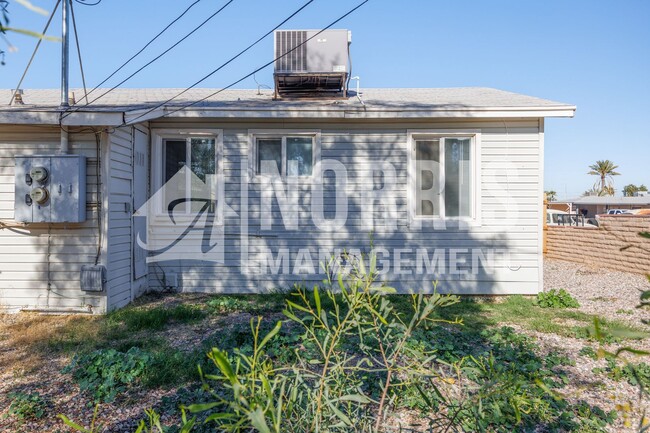 Building Photo - Duplex Unit in Casa Grande