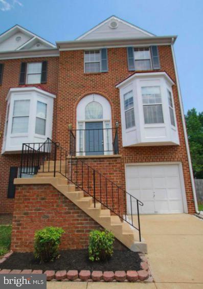 Building Photo - 400 Ben Neuis Pl