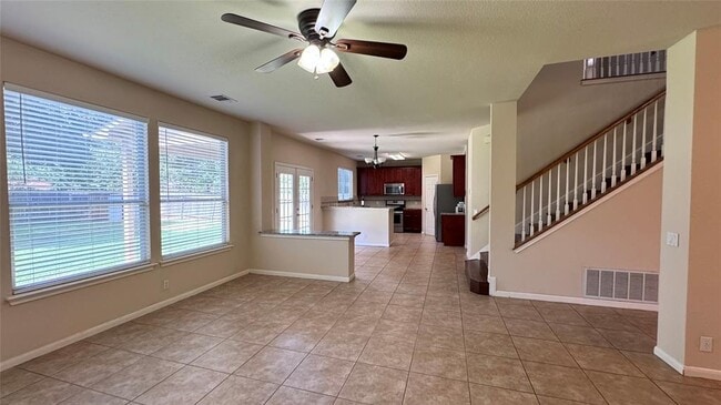 Building Photo - 2211 Bent Bow Dr