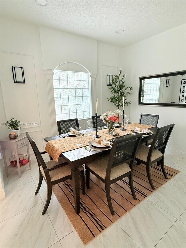 Building Photo - 4021 SW 153rd Ave