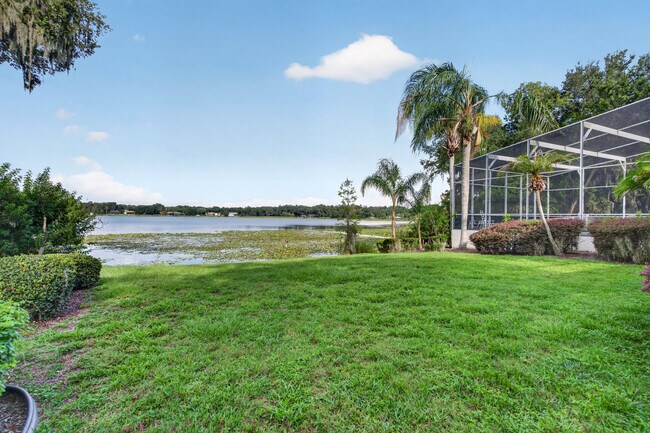 Building Photo - 414 Somerset Dr