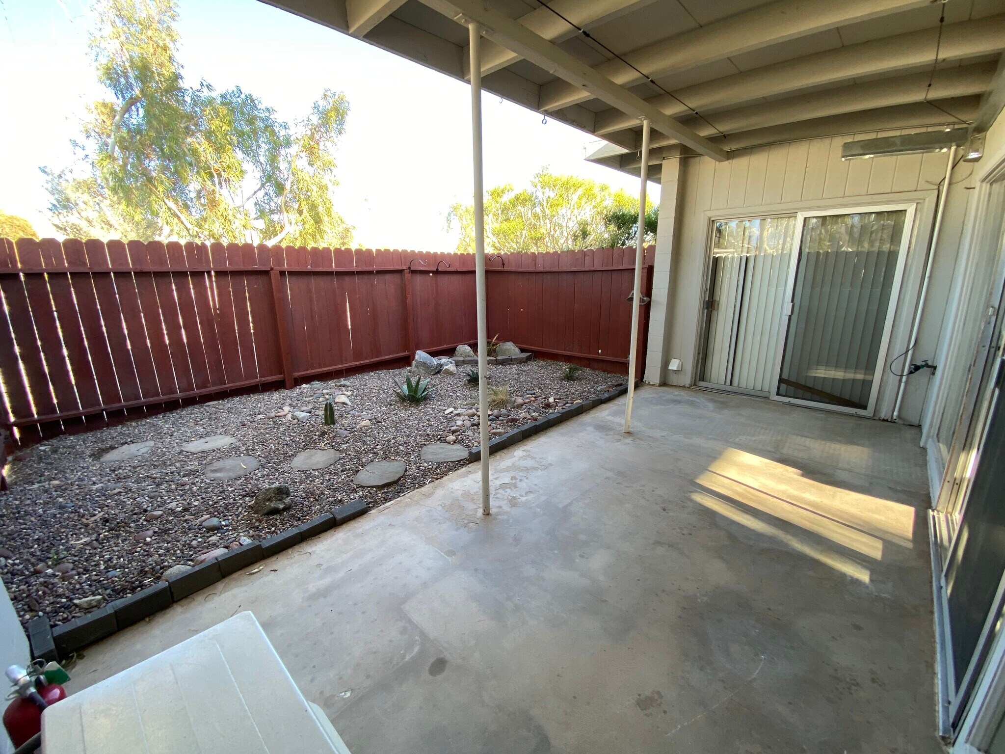 Building Photo - 12909 Cactus Dr