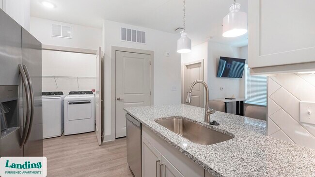 Building Photo - 112 Hera Way