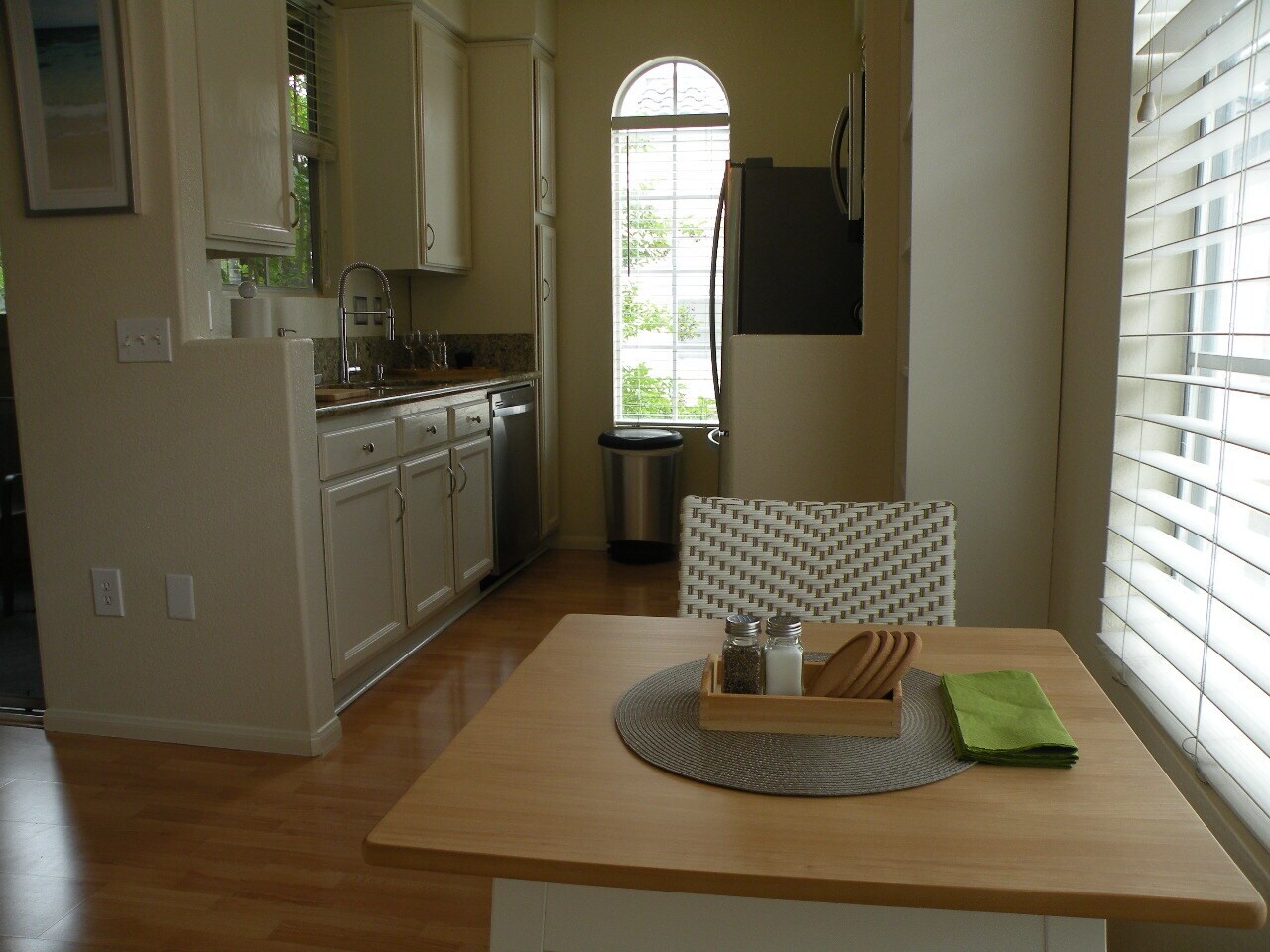 Building Photo - 8680 New Salem St