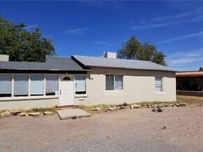 Building Photo - 353 Lafayette Dr