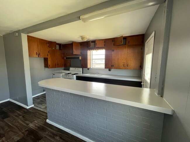 Building Photo - Corner Lot Home – Central City - Corpus Christi, TX